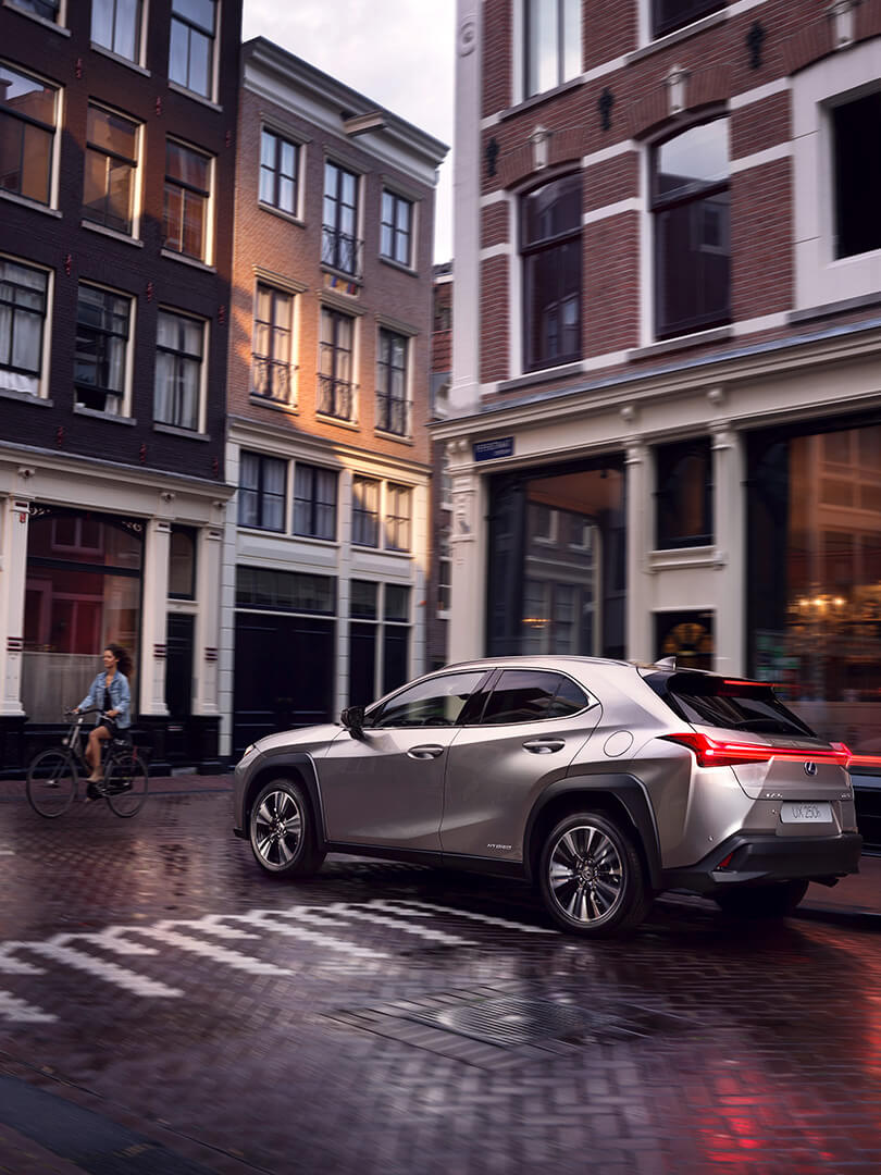 2019 lexus hybrid benefits convenient comfortable safety