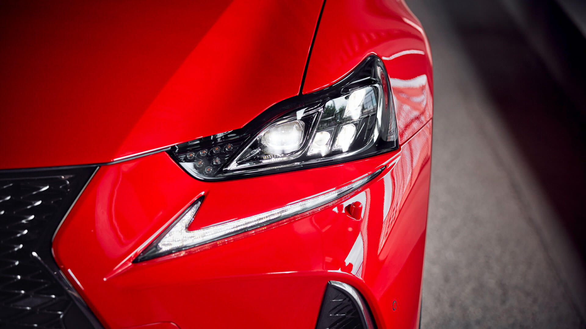 Lexus IS Exterior Scheinwerfer
