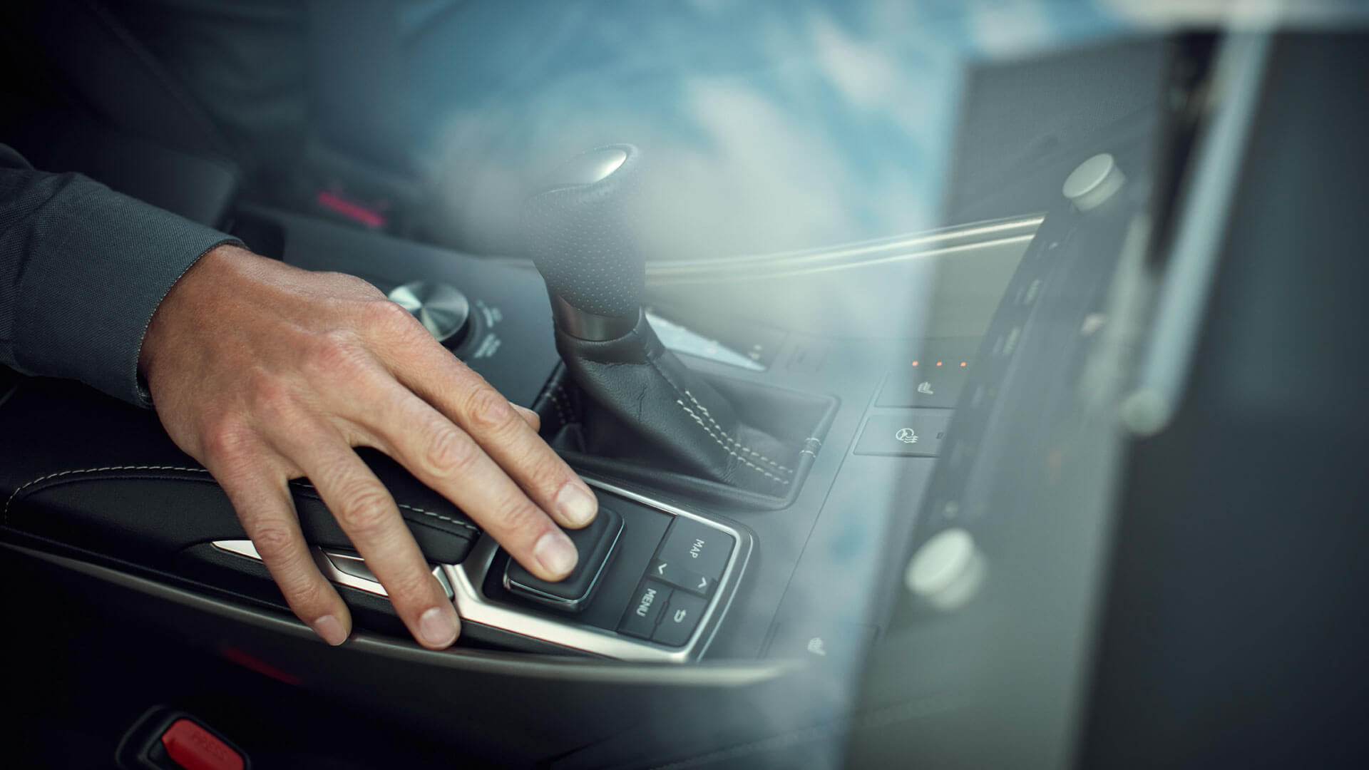 Lexus IS Touchpad
