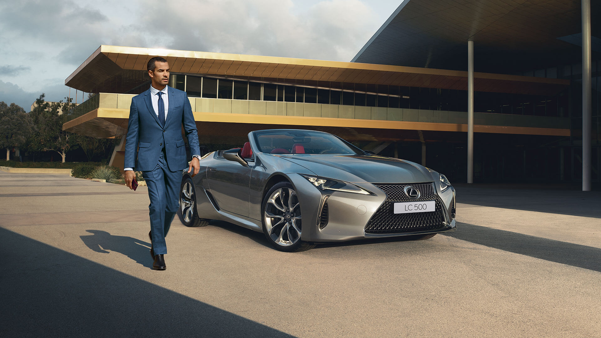 2020 lc convertible gallery 01