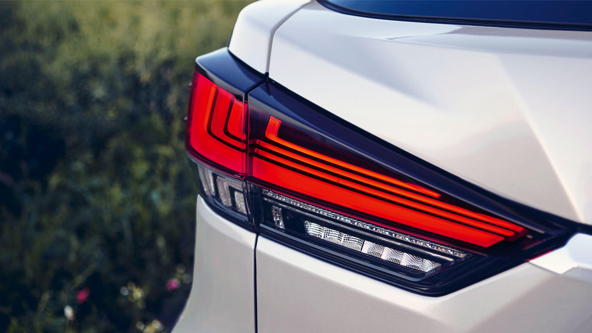 2021 lexus rx l gallery exterior 02
