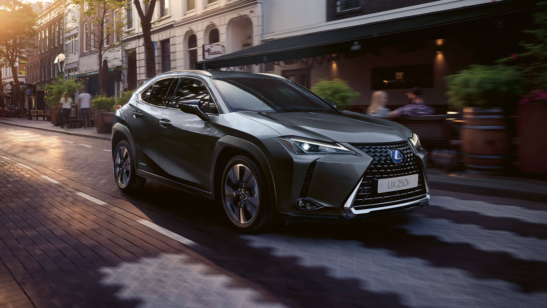 2020 lexus ux gallery 04
