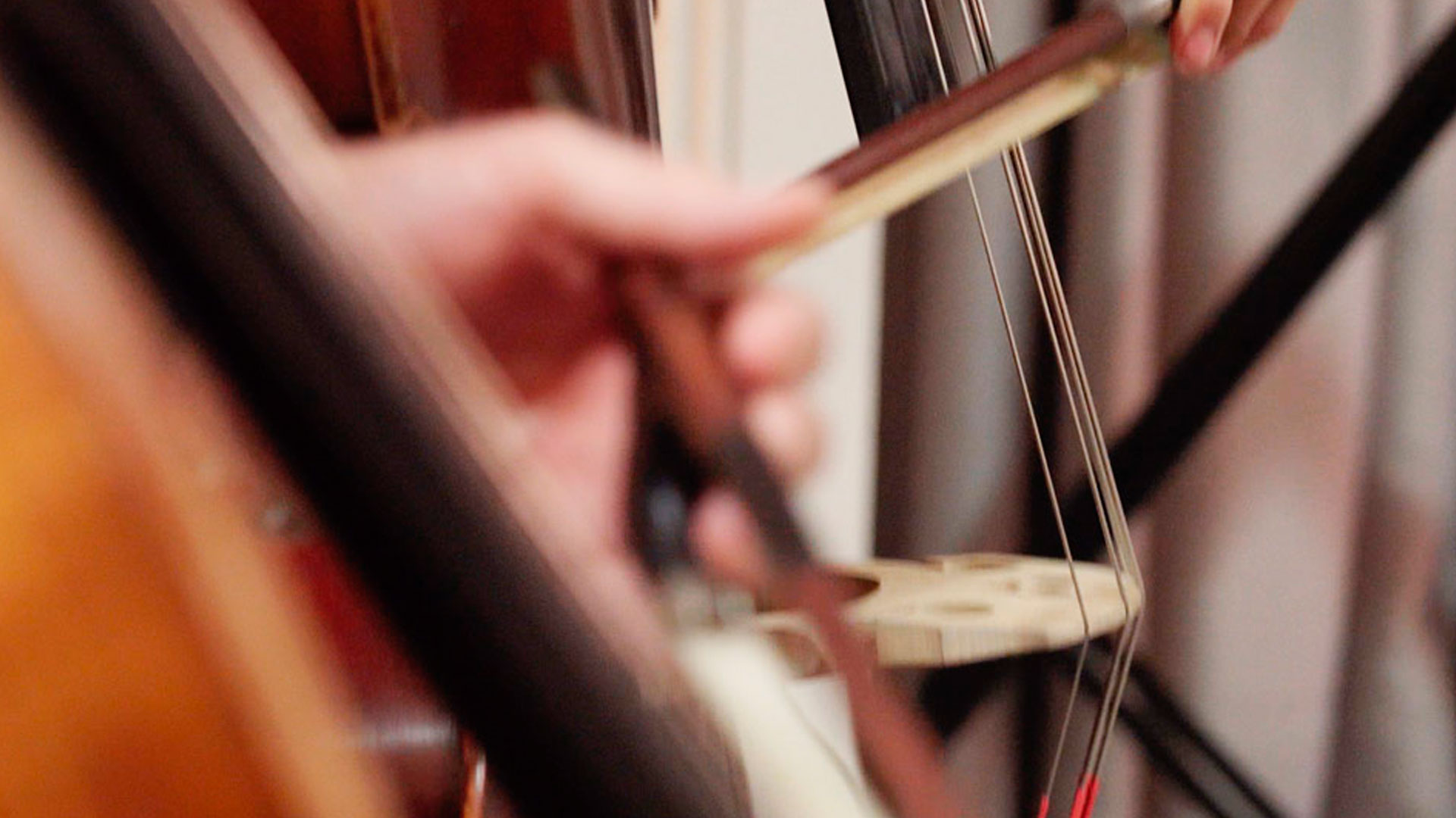 Imagen de la directora de orquesta Inma Shara