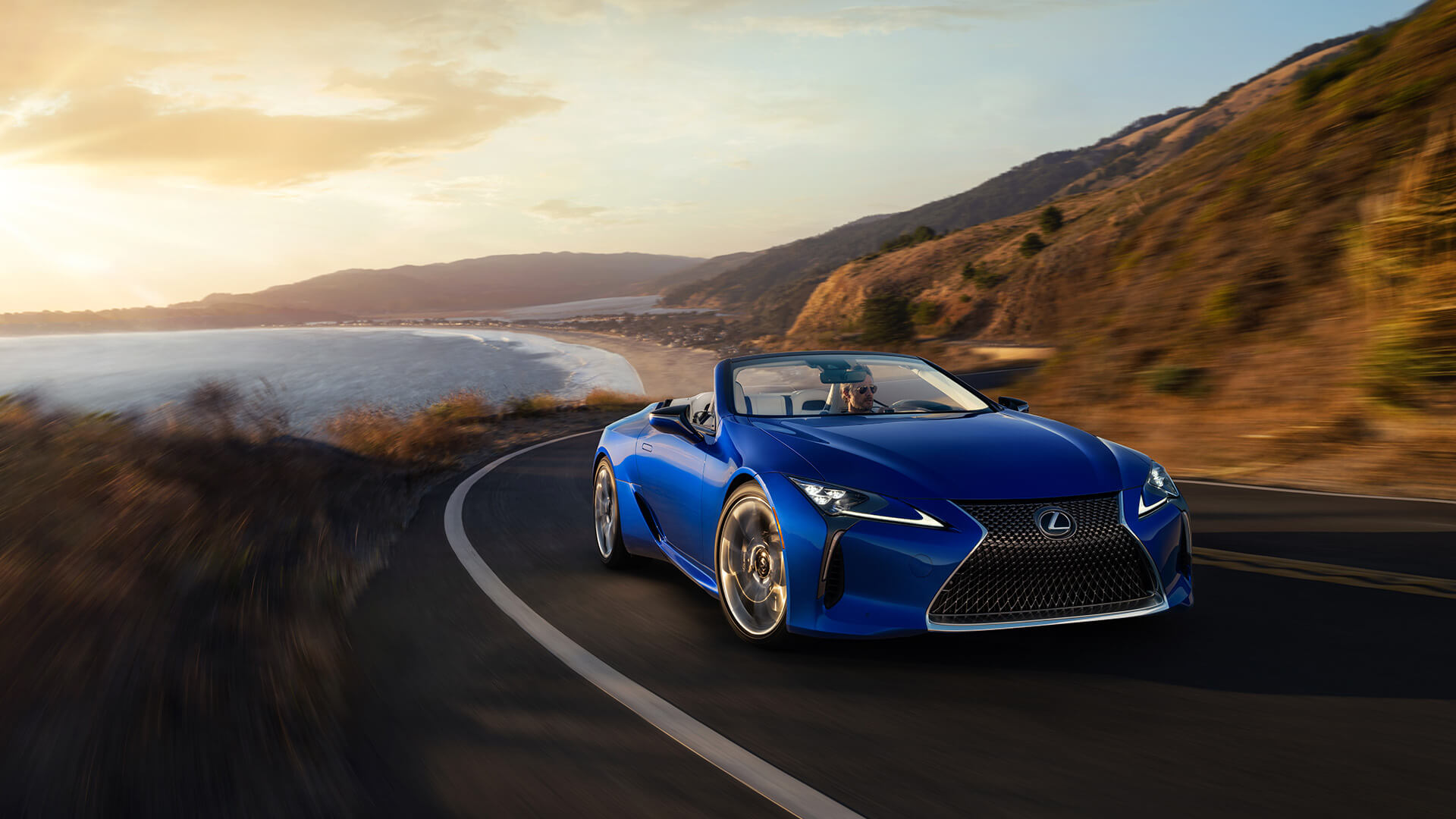 2019 a stunning design with the top up or down