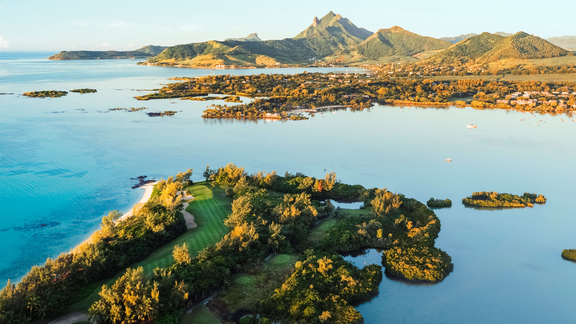 Imágenes de algunos de los premiados de los 1st Annual World Luxury Travel Awards