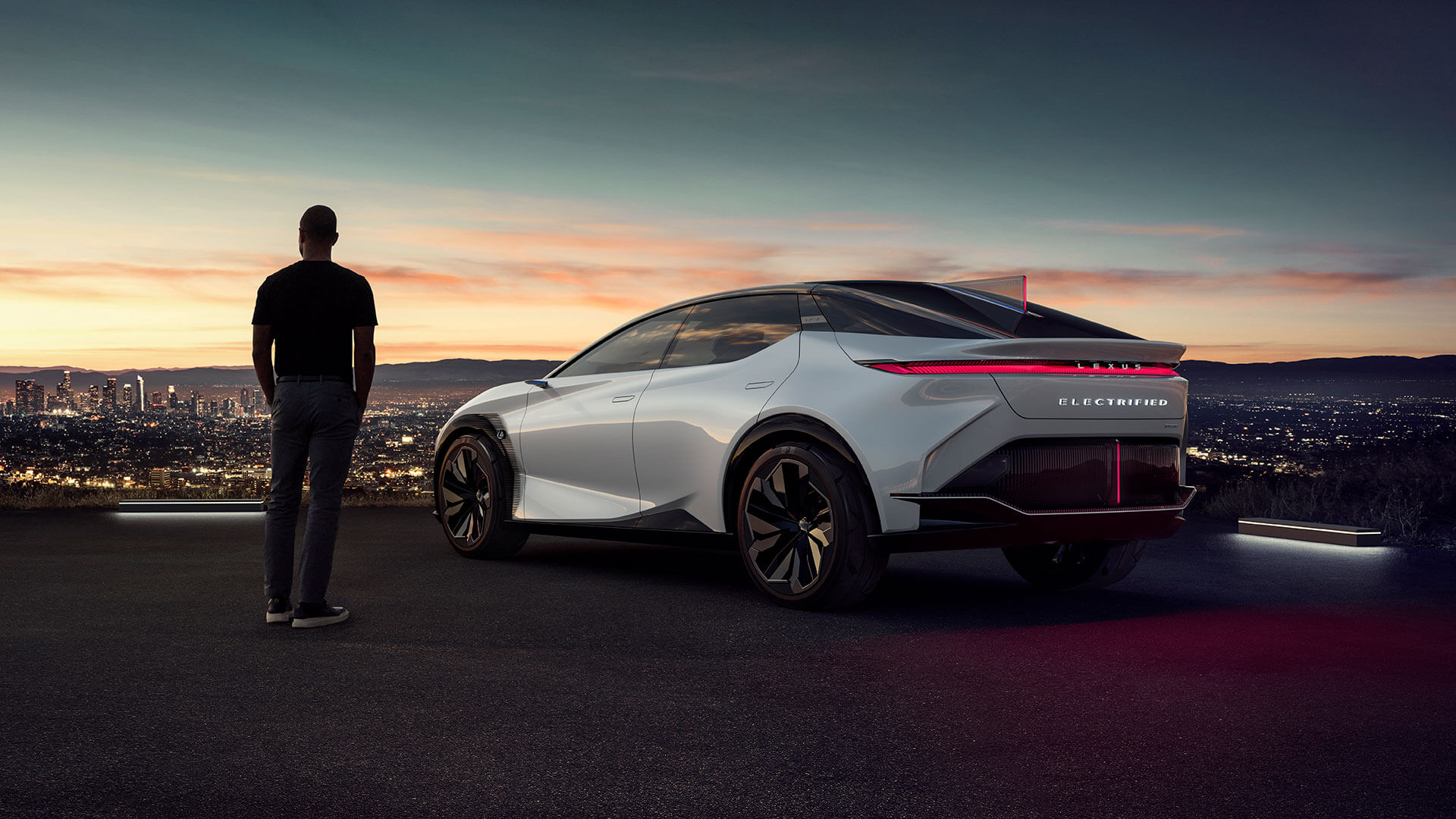 2021 lexus lfz gallery 01