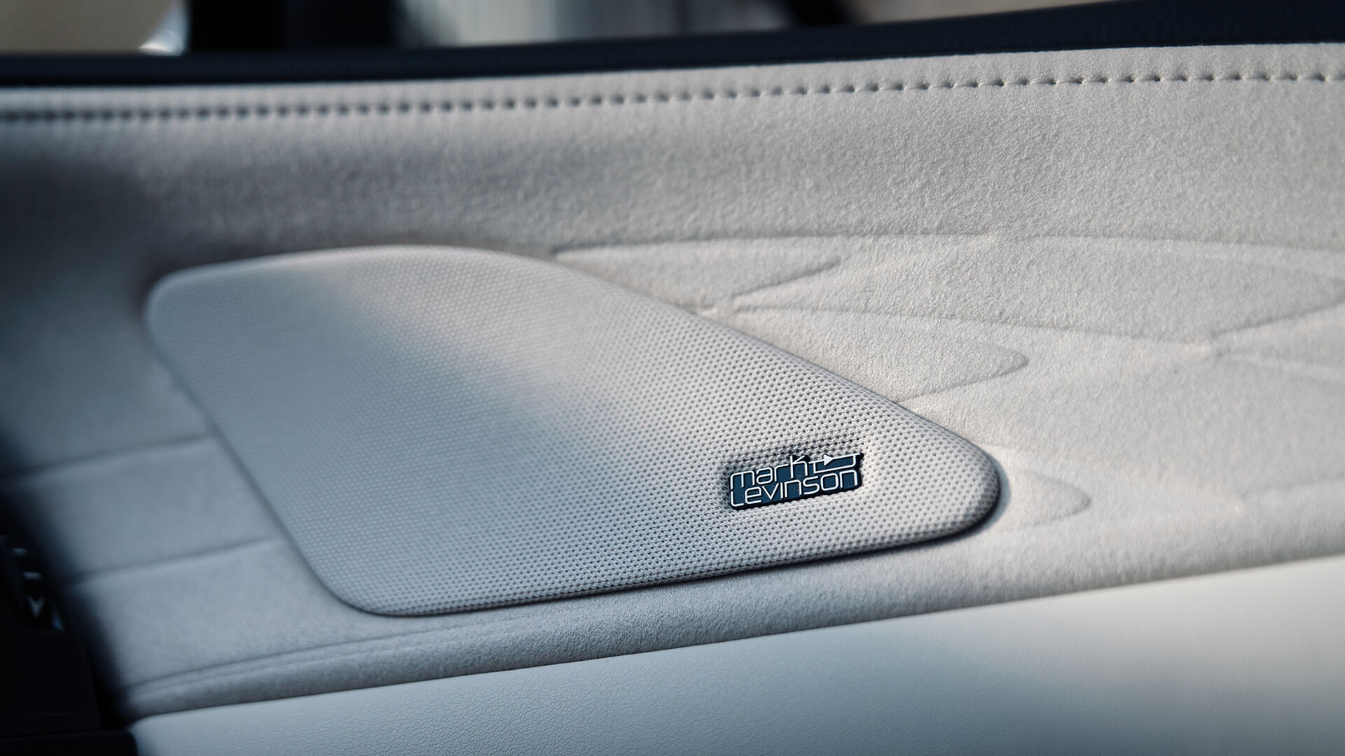 rx car chapter gallery interior 12