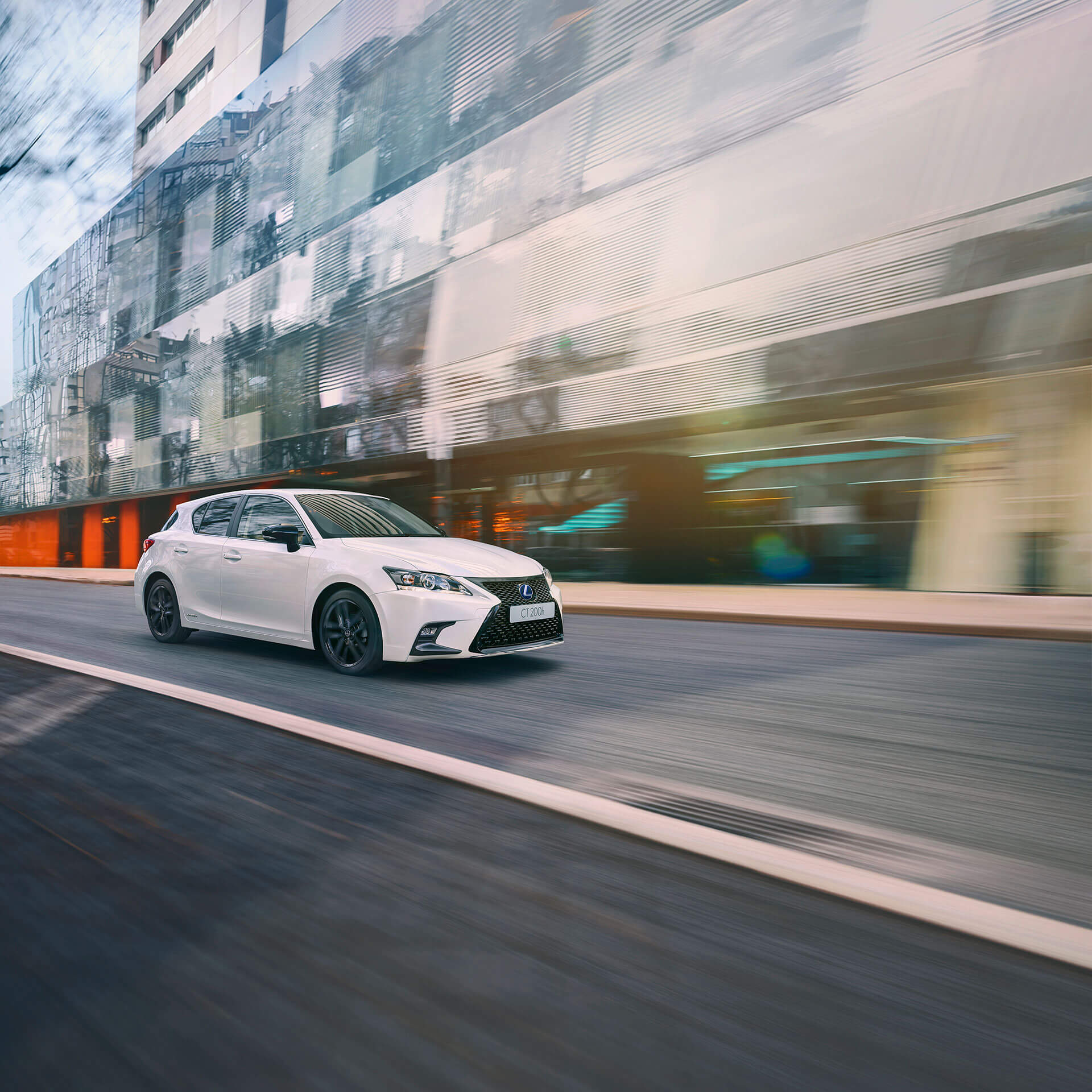 LEXUS28121 website 1920x1080 promo page 01