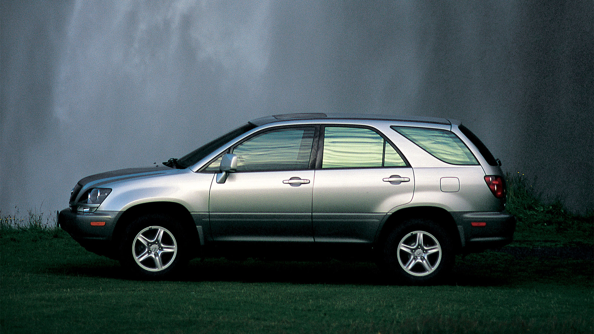 03 2019 020 Lexus RX pionier 1920x1080 galerij