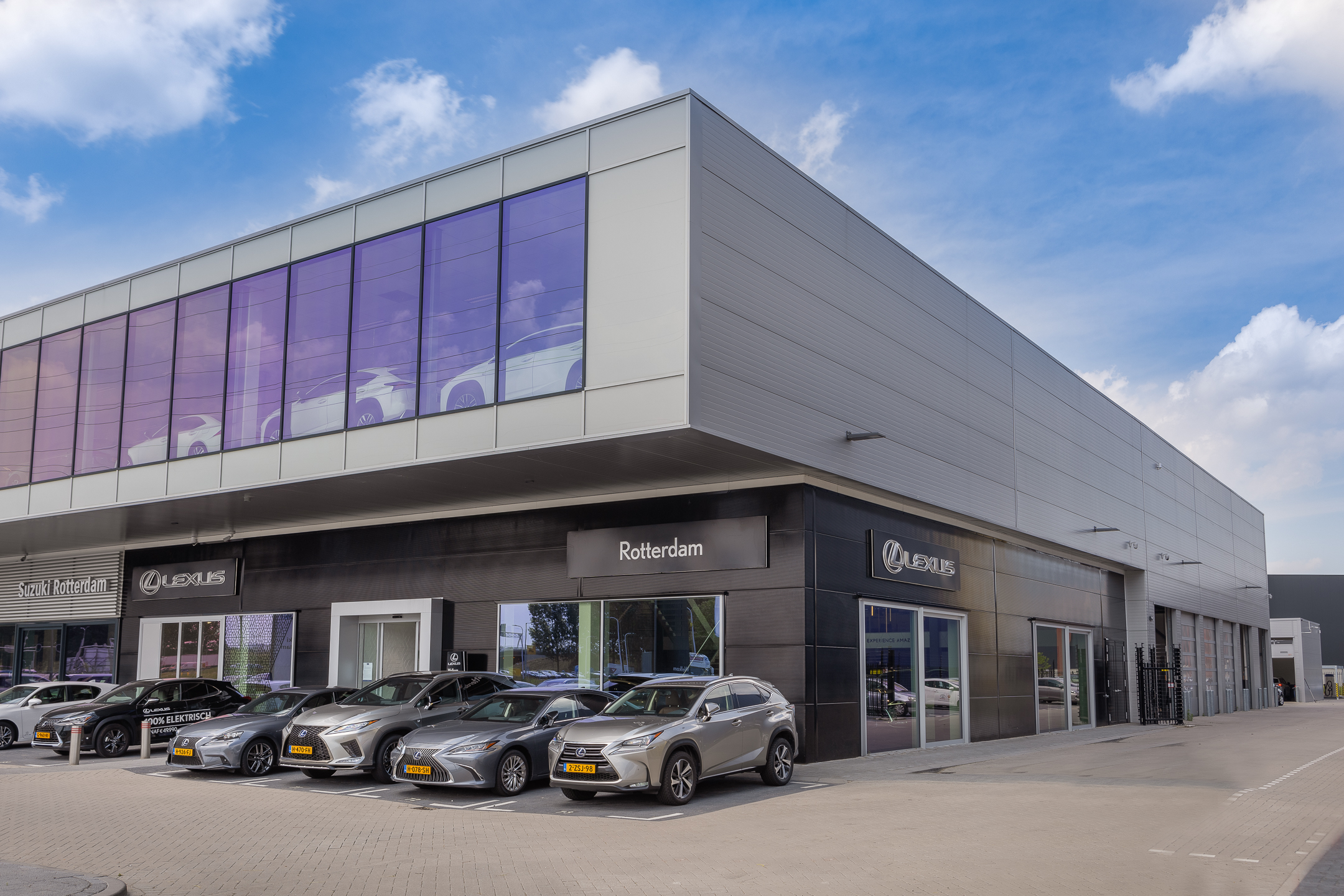 Afbeelding van het pand van Lexus Rotterdam