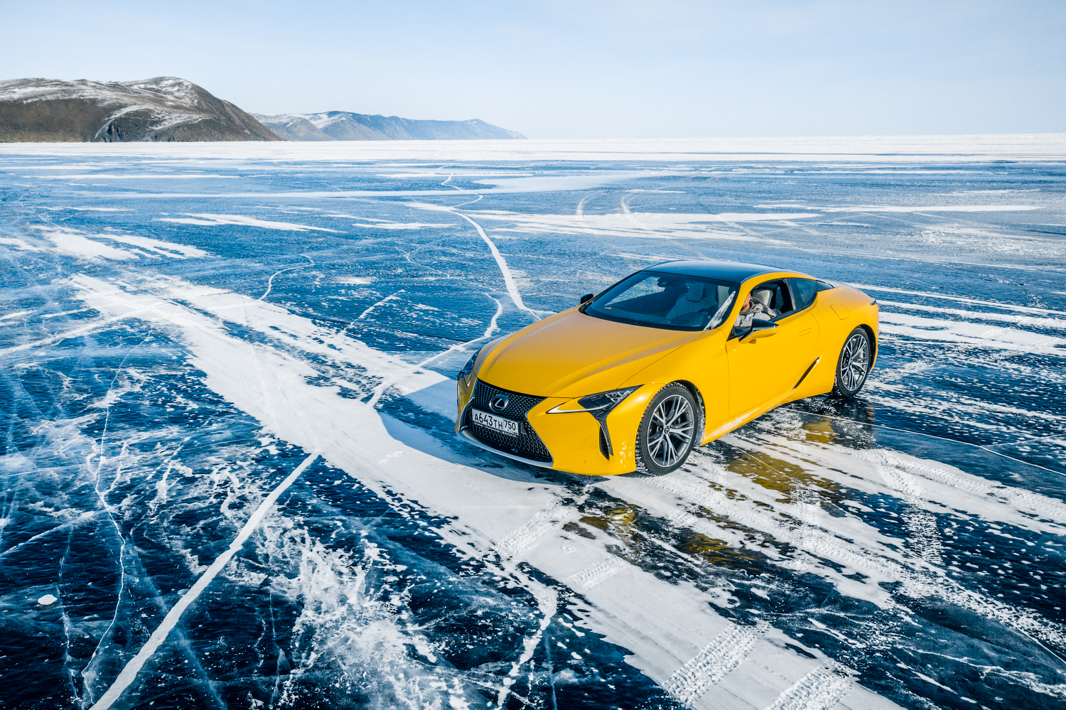 Modelos lexus excedem se em aventura