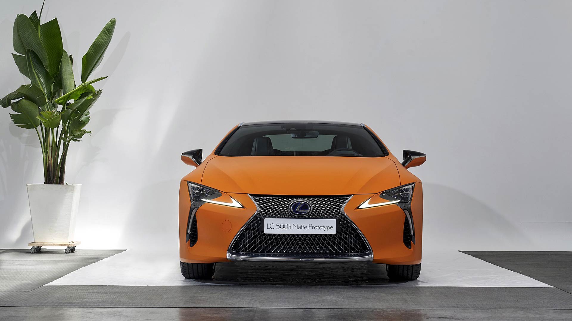 Lexus LC500h Mat Prototip gallery01